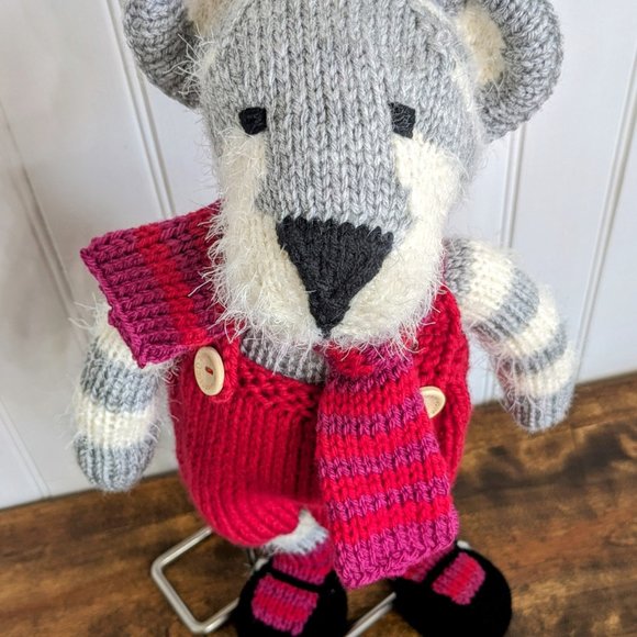 Meet Sammy, handmade tricot tiger , birthday gift, 21 inches - Picture 4 of 5